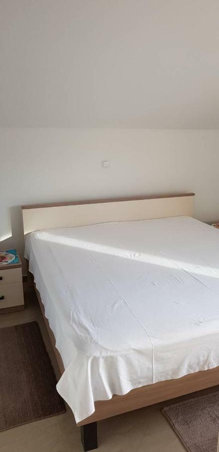 Slatina 13/1 Apartman Vir Kültér fotó