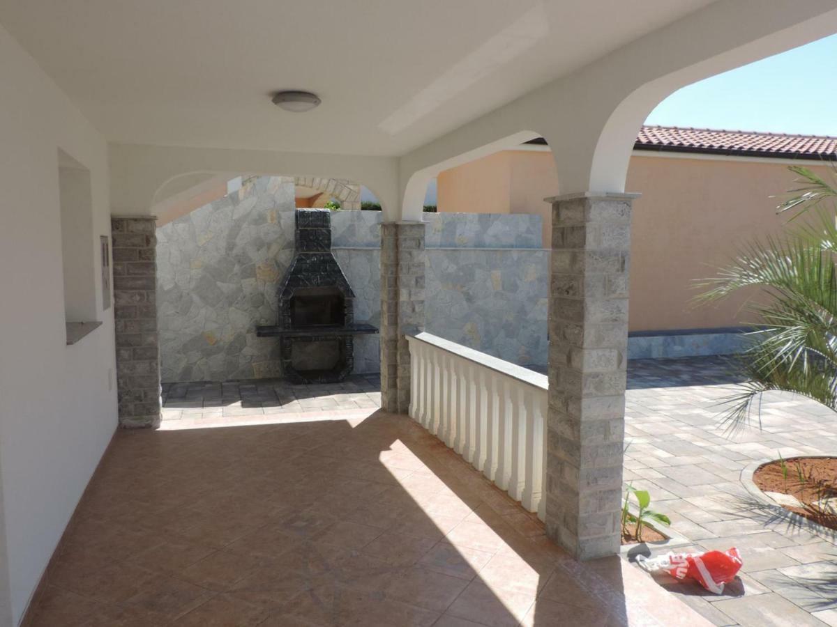 Slatina 13/1 Apartman Vir Kültér fotó