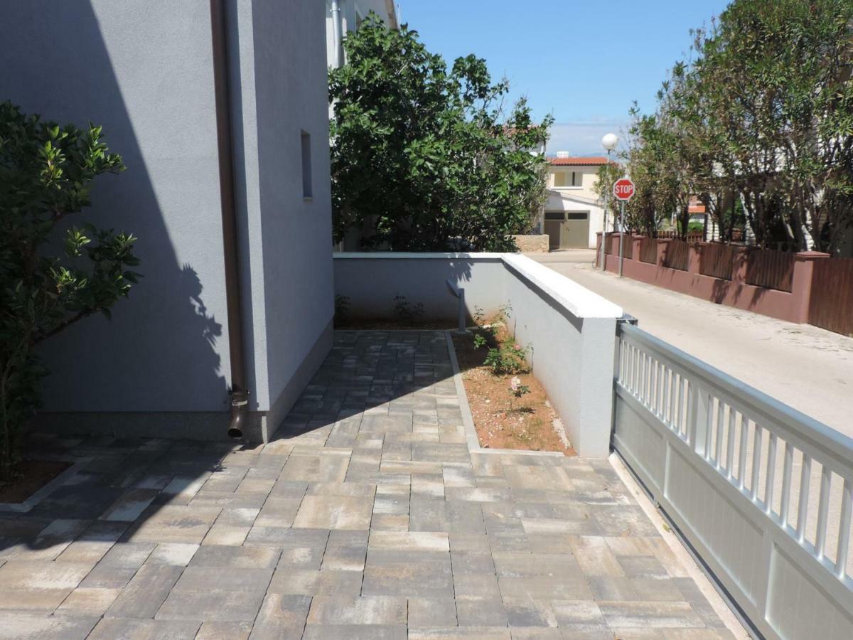 Slatina 13/1 Apartman Vir Kültér fotó