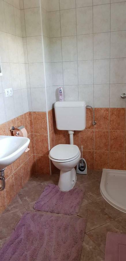Slatina 13/1 Apartman Vir Kültér fotó